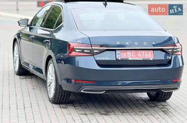 Ліфтбек Skoda Superb 2020 в 
