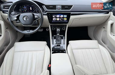 Ліфтбек Skoda Superb 2020 в 