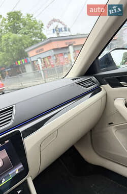 Ліфтбек Skoda Superb 2020 в 