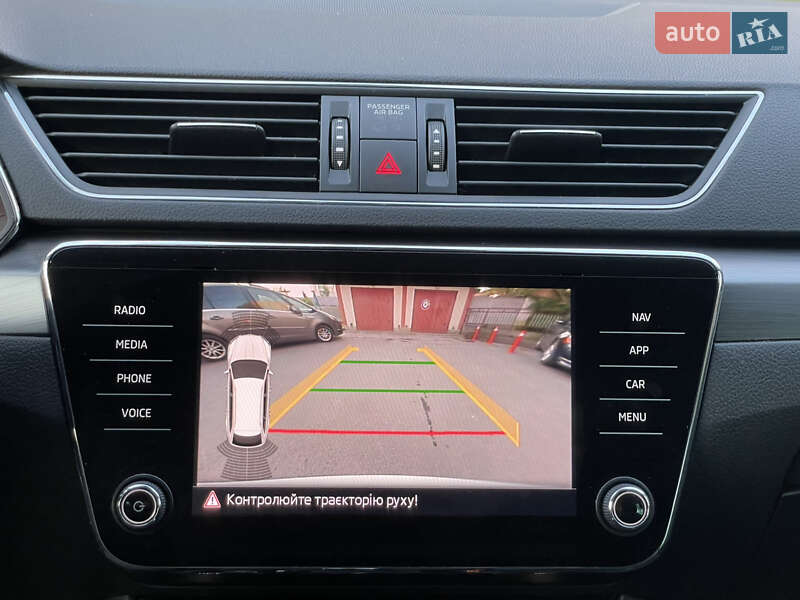 Універсал Skoda Superb 2019 в Тернополі