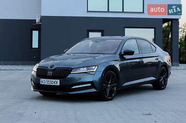 Лифтбек Skoda Superb 2021 в 