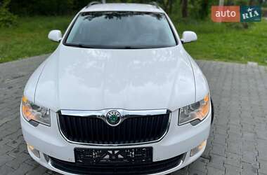 Универсал Skoda Superb 2012 в 