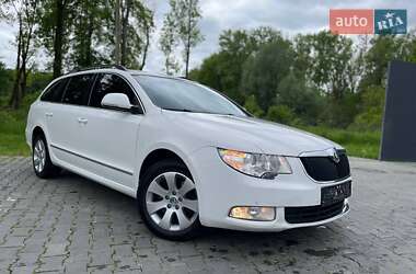 Универсал Skoda Superb 2012 в 