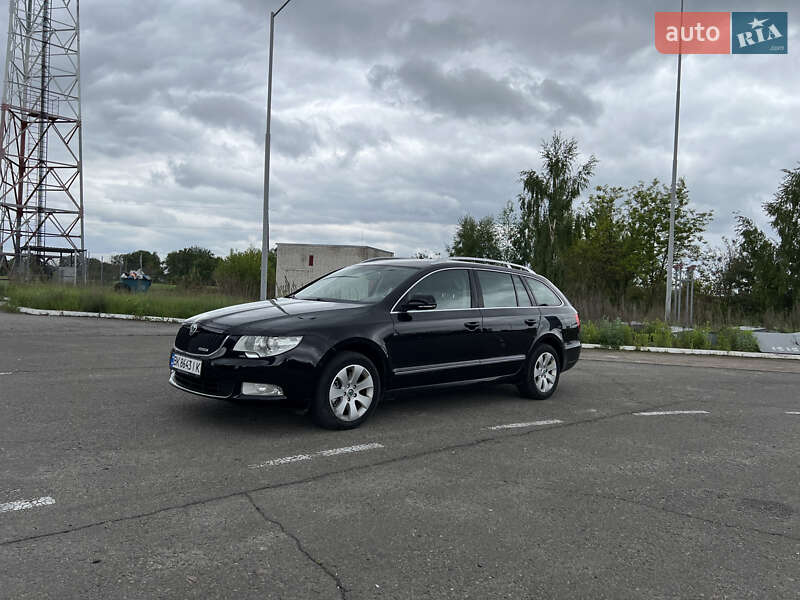 Универсал Skoda Superb 2012 в Бродах