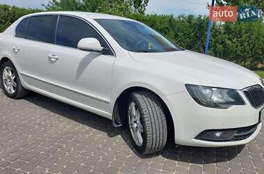 Ліфтбек Skoda Superb 2013 в Харкові