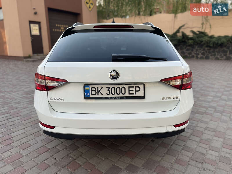 Универсал Skoda Superb 2016 в Ровно фото 8 Универсал Skoda Superb 2016 в Ровно