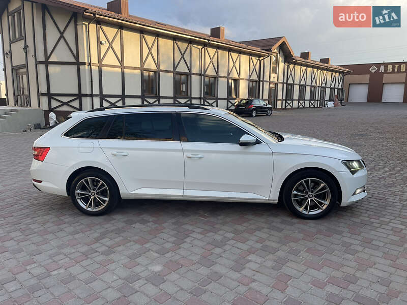 Универсал Skoda Superb 2016 в Ровно фото 4 Универсал Skoda Superb 2016 в Ровно