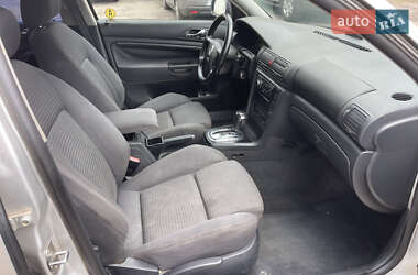 Лифтбек Skoda Superb 2005 в 
