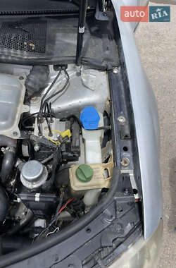 Лифтбек Skoda Superb 2005 в 