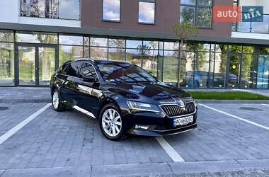 Універсал Skoda Superb 2018 в Сваляві