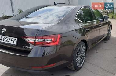 Ліфтбек Skoda Superb 2016 в Києві