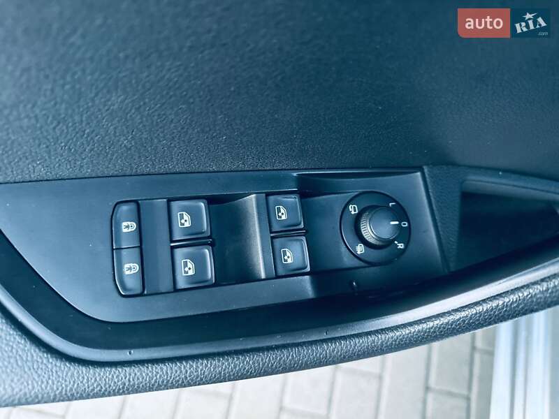 Ліфтбек Skoda Superb 2019 в Мукачевому
