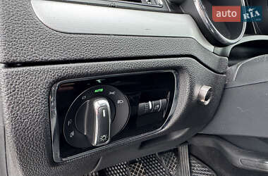 Универсал Skoda Superb 2011 в 