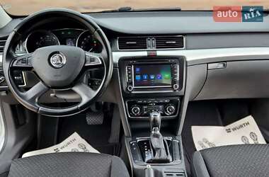 Лифтбек Skoda Superb 2013 в 