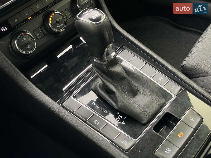 Универсал Skoda Superb 2017 в Бердичеве