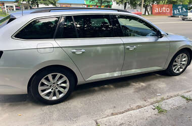 Универсал Skoda Superb 2017 в 