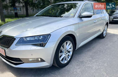 Универсал Skoda Superb 2017 в 