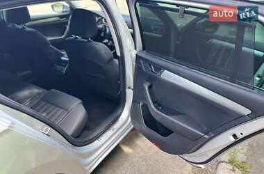 Универсал Skoda Superb 2017 в 