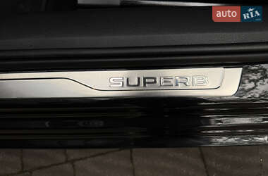 Ліфтбек Skoda Superb 2021 в 