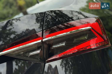 Ліфтбек Skoda Superb 2021 в 