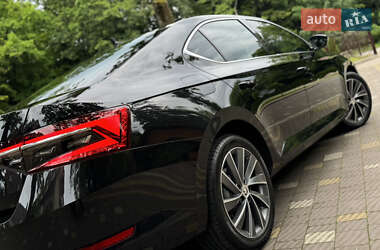 Ліфтбек Skoda Superb 2021 в 