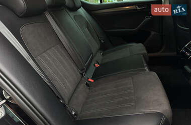 Ліфтбек Skoda Superb 2021 в 