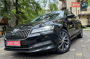Ліфтбек Skoda Superb 2021 в 