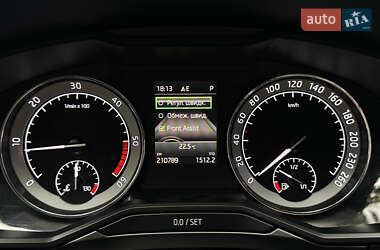 Ліфтбек Skoda Superb 2021 в 