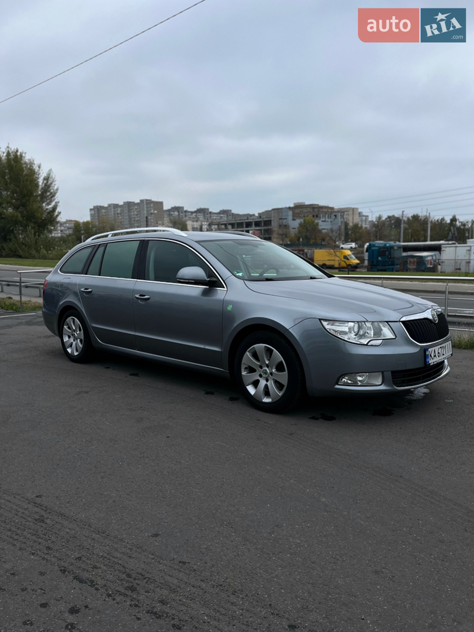 2010 Skoda Superb - мініатюра 23