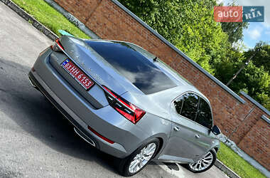 Лифтбек Skoda Superb 2021 в 