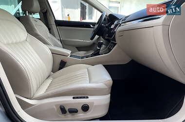 Лифтбек Skoda Superb 2021 в 