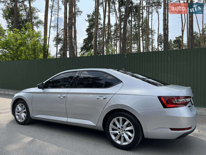 Лифтбек Skoda Superb 2017 в Василькове фото 5 Лифтбек Skoda Superb 2017 в Василькове