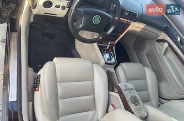 Ліфтбек Skoda Superb 2002 в 