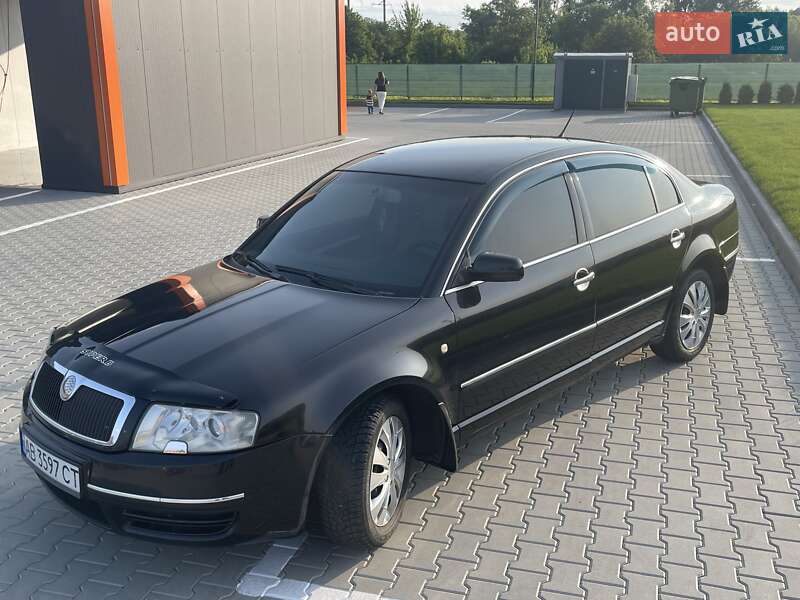 Ліфтбек Skoda Superb 2002 в 