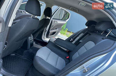 Лифтбек Skoda Superb 2013 в 