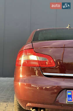 Лифтбек Skoda Superb 2009 в 