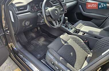 Универсал Skoda Superb 2018 в 