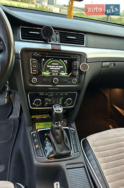 Универсал Skoda Superb 2013 в 