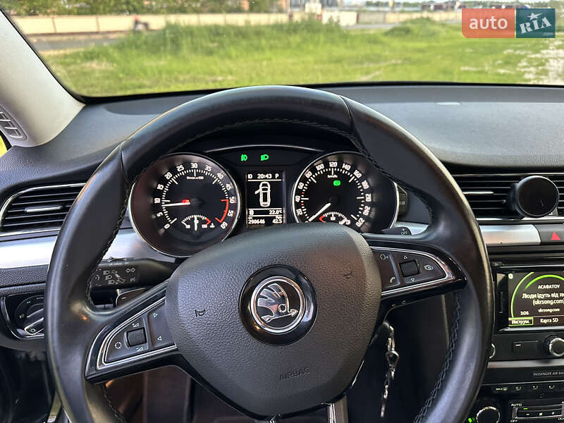 Универсал Skoda Superb 2013 в Софиевской Борщаговке