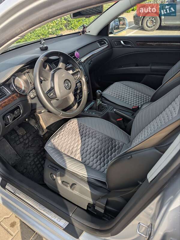 Универсал Skoda Superb 2015 в Житомире