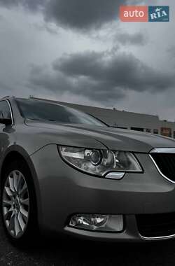 Универсал Skoda Superb 2012 в 