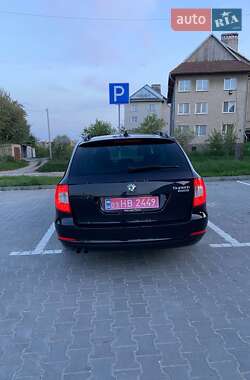 Универсал Skoda Superb 2012 в 