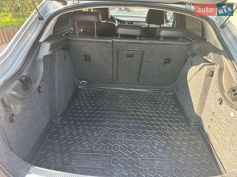 Лифтбек Skoda Superb 2013 в Доброславе