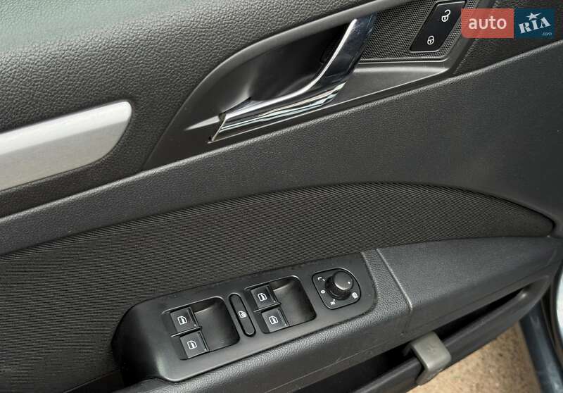 Универсал Skoda Superb 2015 в Киеве