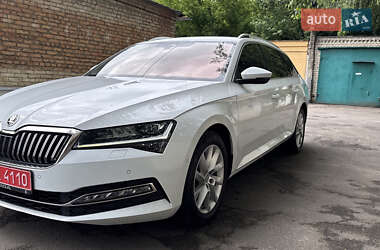 Универсал Skoda Superb 2020 в Луцке