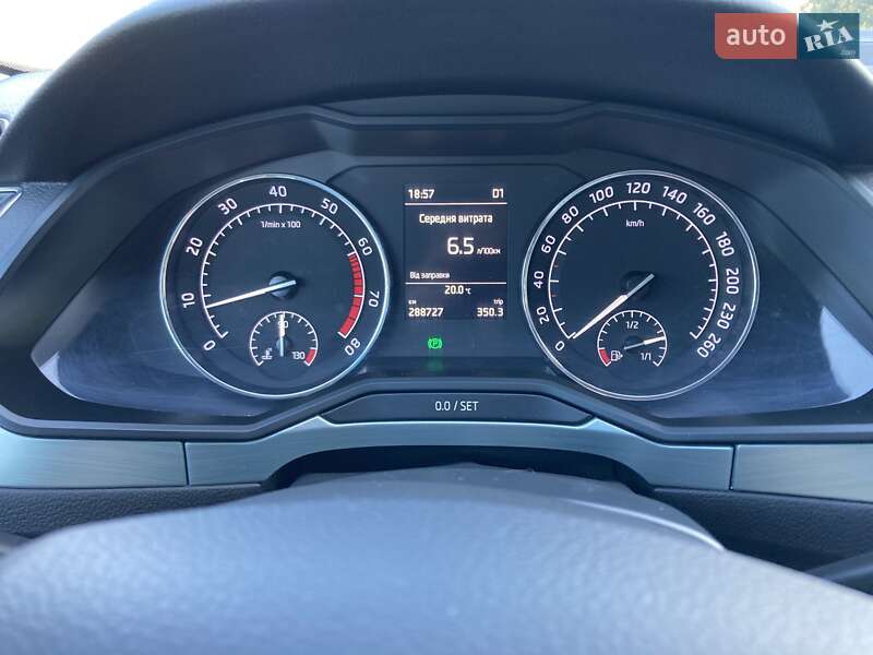 Лифтбек Skoda Superb 2018 в Чернигове
