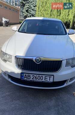 Ліфтбек Skoda Superb 2013 в 