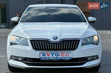 Ліфтбек Skoda Superb 2016 в 