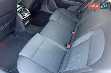 Ліфтбек Skoda Superb 2016 в 