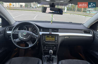 Универсал Skoda Superb 2010 в 